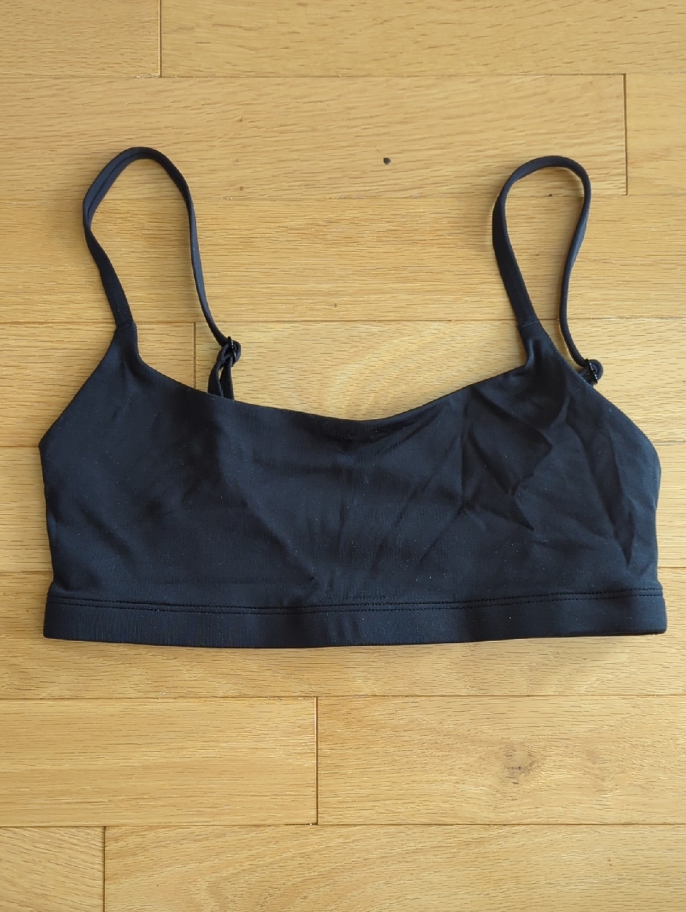 Aritzia Original Contour Scoopneck Bralette - Black
